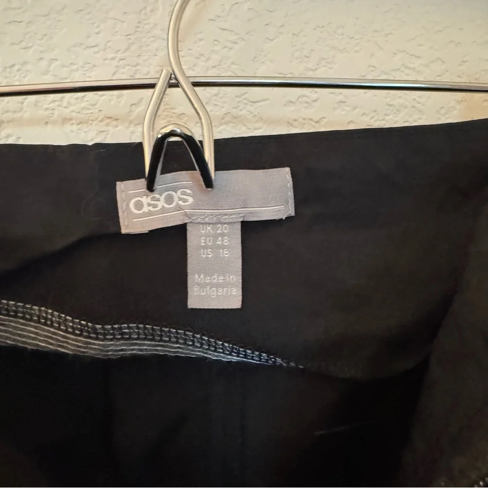 ASOS High-Waist Utility Belted Women’s Pants - Picture 4 of 6